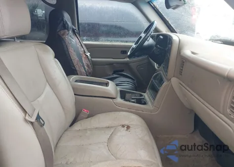 2004 Chevrolet Suburban 1500 Lt from USA, damaged, VIN 1GNFK16T14J167213